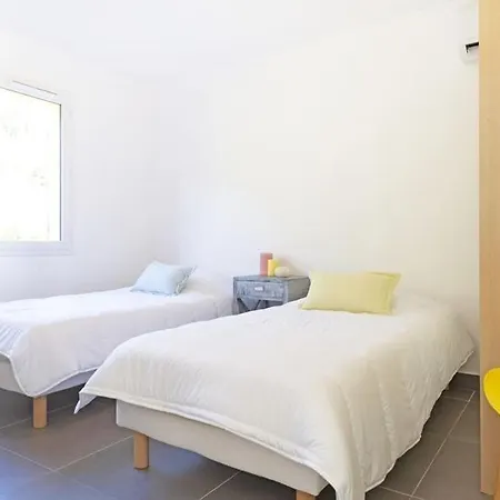 Select'sohome - La Fossette - Pour 4 Personnes Avec Terrasse Et Vue ! - Fos-04 *